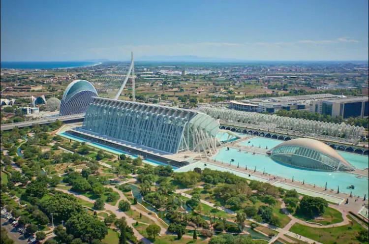 Lovely Apartment Near Beach & Science City Valencia Exterior foto